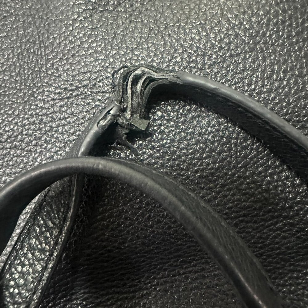 Large Michael Kors Leather Bag - Picture 6 of 15